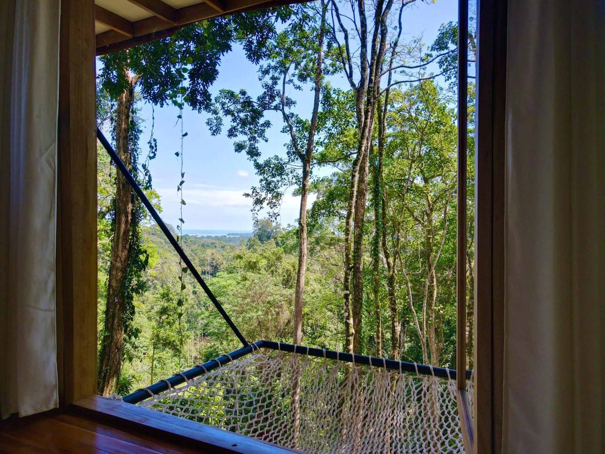Villa Jungle Spirit Treehouse à Cahuita Extérieur photo