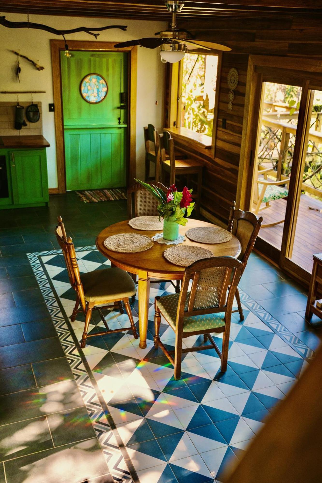 Villa Jungle Spirit Treehouse à Cahuita Extérieur photo