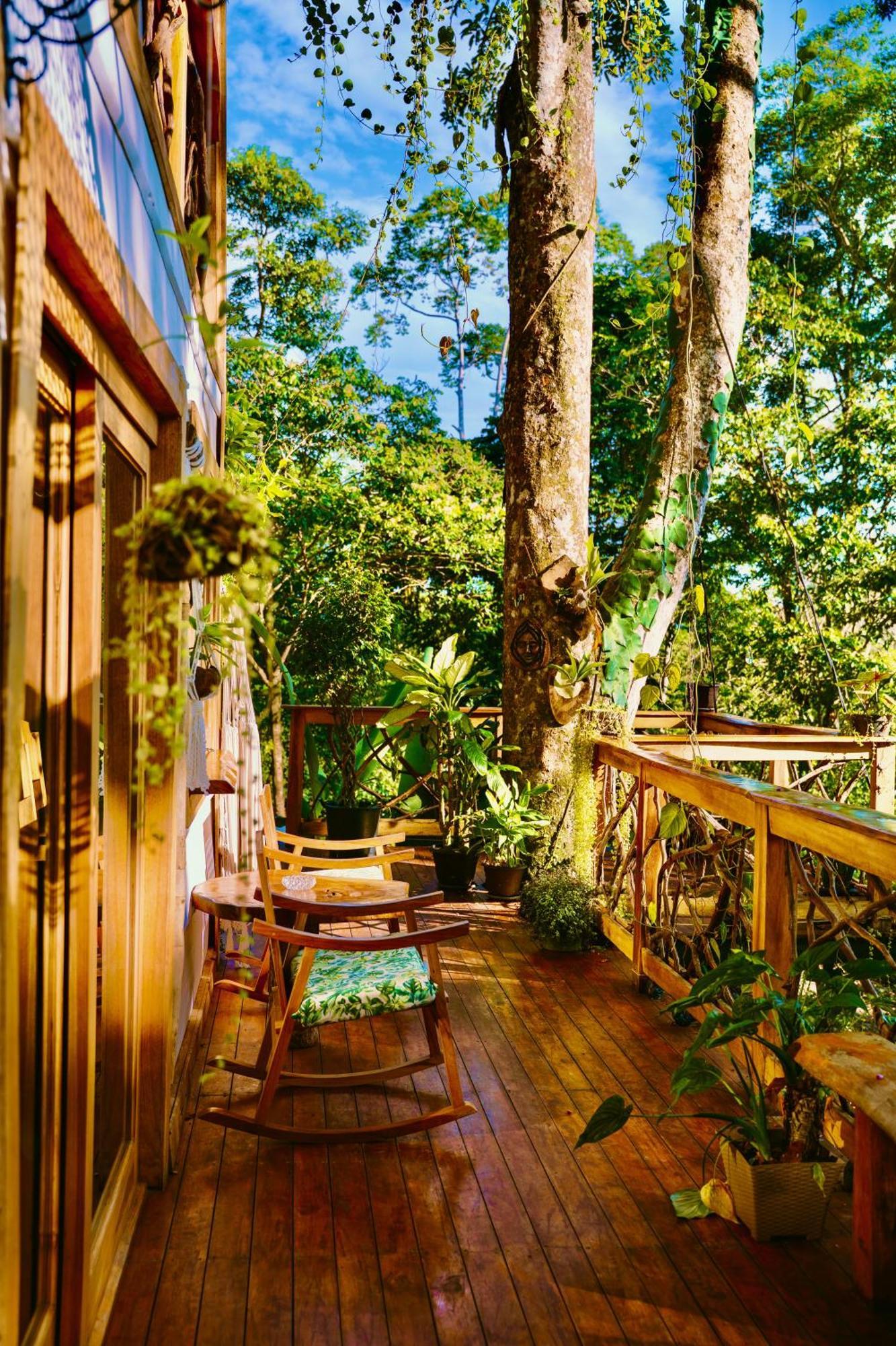 Villa Jungle Spirit Treehouse à Cahuita Extérieur photo